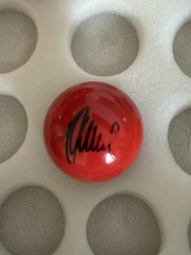 Judd trump signed snooker ball - trump,