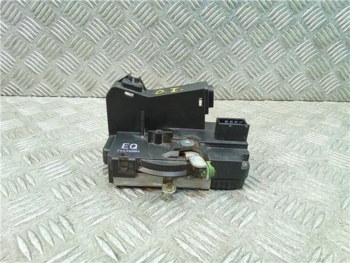 24434884 left front - front, door