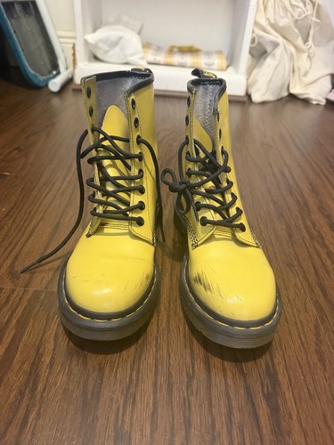 Women doc marten boots - women’s,