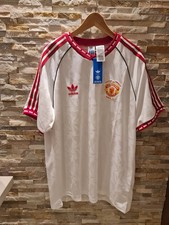 Adidas® Manchester United x