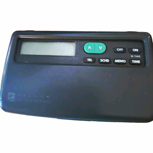Pocket basic lcd calculator - pocket,
