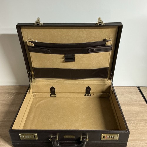 Vintage revelation dark - vintage,