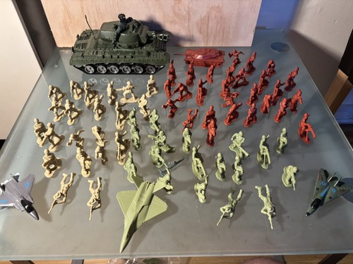 Bundle army men - of,