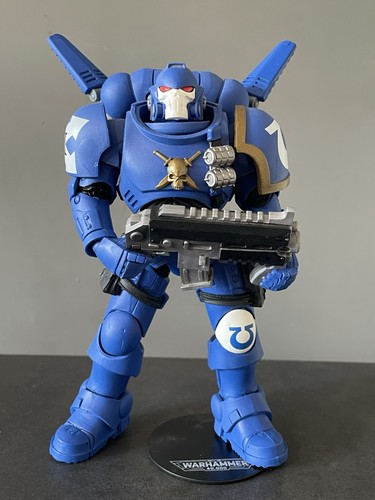 Warhammer 40k space marine - warhammer,