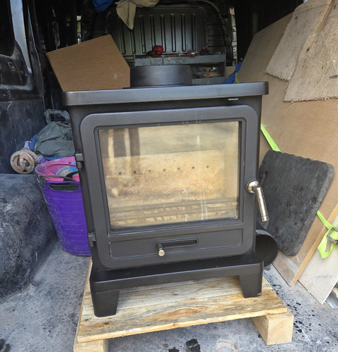 Multi fuel stove