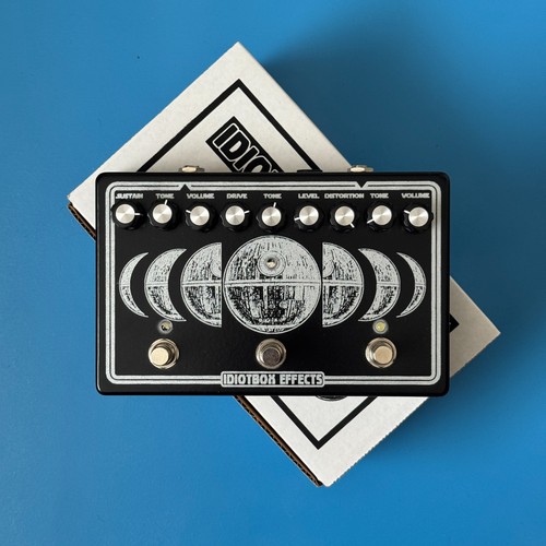 Idiotbox moon guitar - moon, guitar/bass