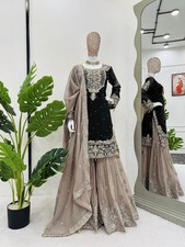 Asian/Pskistani Party/Eid Wear Asian/ Pakistani party wedding/Eid wear