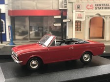FORD Cortina Mk2 Crayford  by