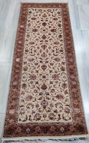 Vintage hand knotted - x,