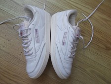 REEBOK CLASSIC  TRAINERS SIZE UK 6