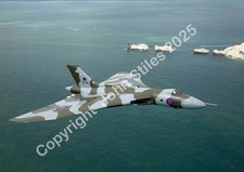AVRO Vulcan XH558 signed