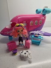 Shopping Airplane With Skyanna Doll & Accessories