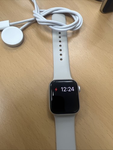Apple watch series - se,