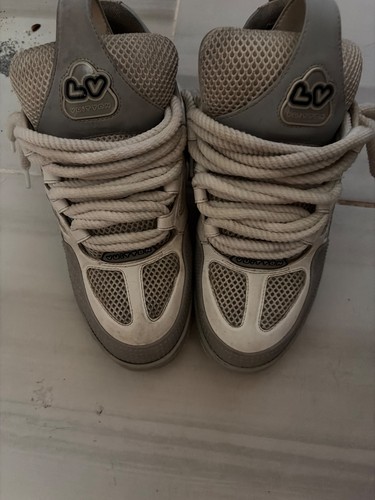 Size louis vuitton skate - 10,