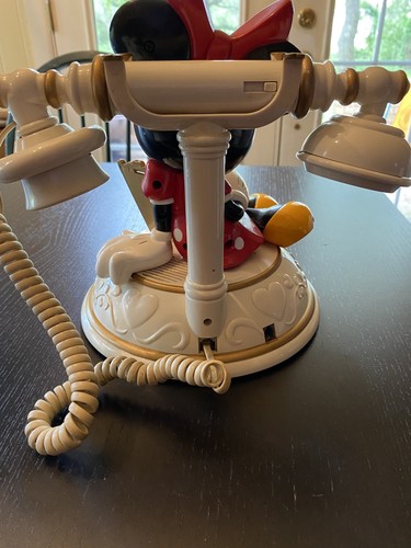 Minnie mouse phone - mouse,