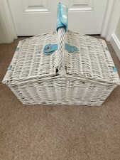 Vintage wicker picnic basket set for 4 people