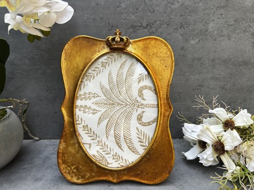 Photo frame with - frame, crown
