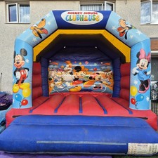 *12FT L X 12FT W*? ? MICKEY MOUSE ??? COMMERCIAL BOUNCY CASTLE + DELIVERY!