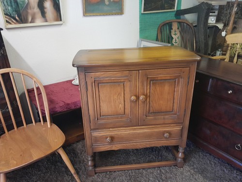 Stunning vintage ercol - stunning,
