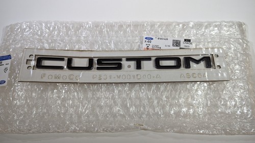 Transit custom rear emblem - custom,