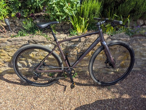 Cube nulane hybrid - cube, gravel