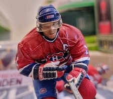Saku Koivu, McFarlane. Action Figure Montreal Canadiens NHL Figure