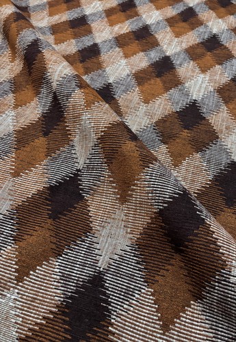 Metres orange brown - metres, brown/