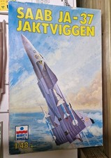 1/48 Scale SAAB JA-37 Jaktviggen Plastic Model Kit PLS READ
