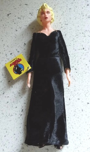 New with tag madonna - tag!!, madonna~