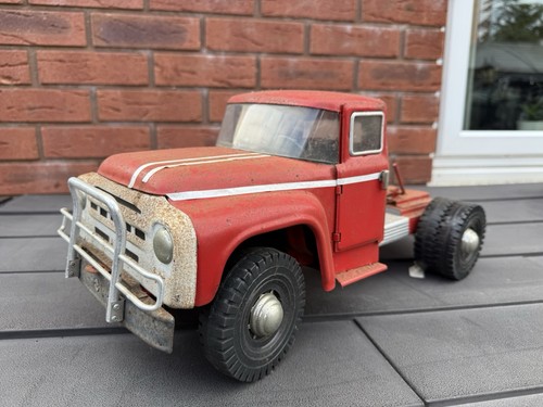 Soviet zil 130 - soviet, truck