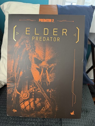 Hot toys mms233 predators - 1/6,
