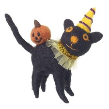 Felt Cat with Pumpkin