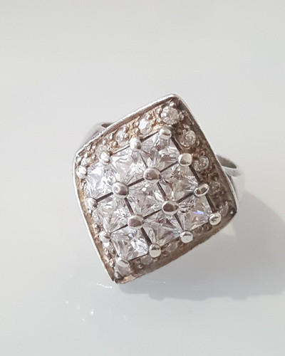 Gorgeous sparkling clear - gorgeous,