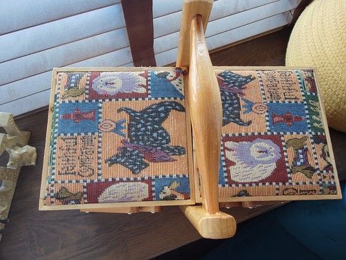 Vintage wooden tier - vintage,
