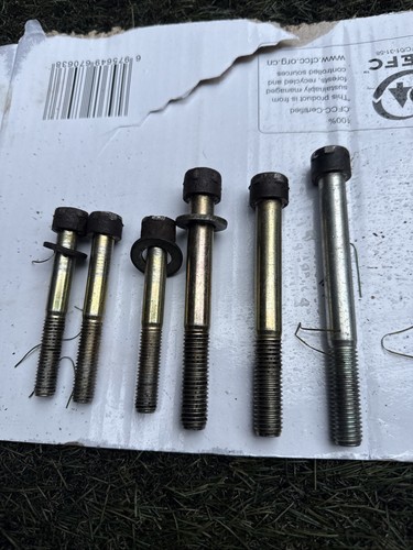 Alfa romeo 156 jtd bolts - 156,