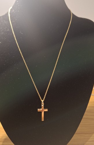 Vintage 9ct solid - 9ct, cross
