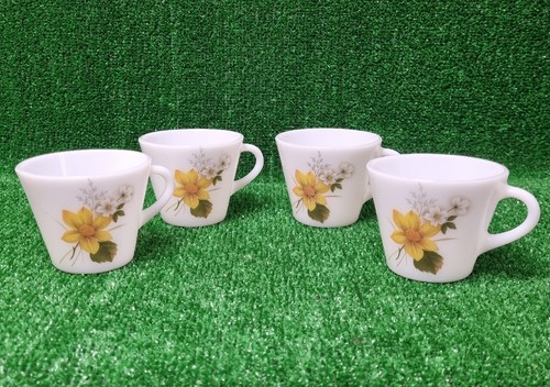 Vintage pyrex autumn - vintage,
