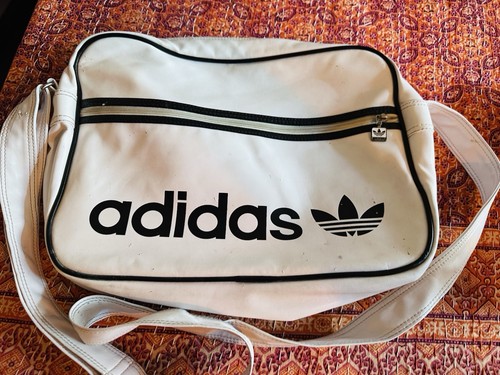 Vintage white adidas - white,