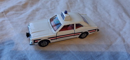 Corgi ford cortina glx police - corgi,