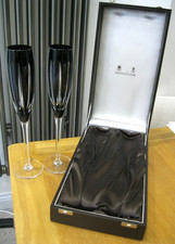 2x Mappin & Webb Black & Clear Flashed Crystal Champagne Flutes In Display Case