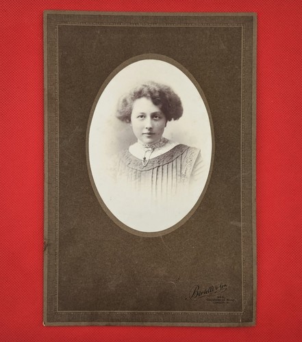 Cabinet card photo bertelli - bertelli, &