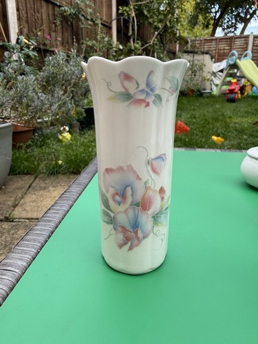 Aynsley bone china little - bone,