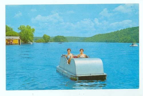 Branson missouri pedalos - missouri,,