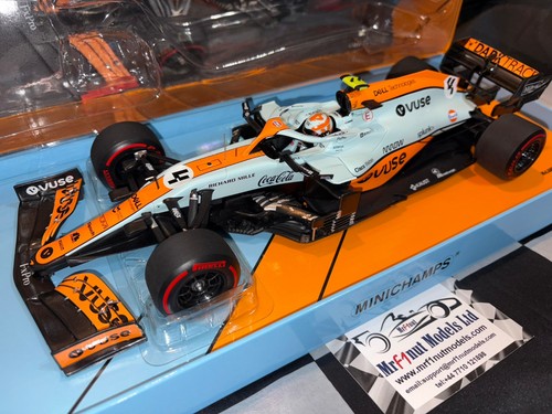 Minichamps 533212402 - 1:18,