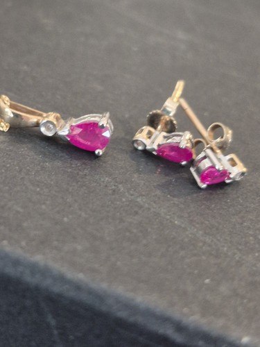 9ct gold ruby diamond - gold,