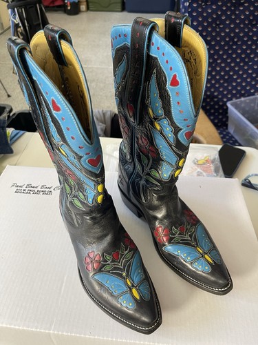 Paul bond custom - bond,