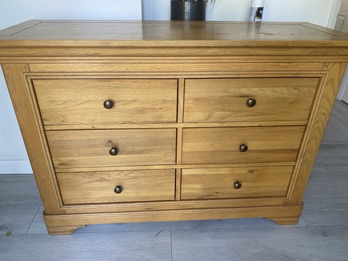 Solid oak drawer - chest, of