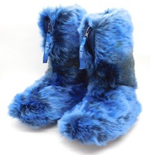 Fat face blue furry mammoth - face,