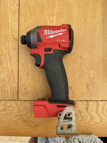 Milwaukee m18 fid2 18v - fid2, 1/4"