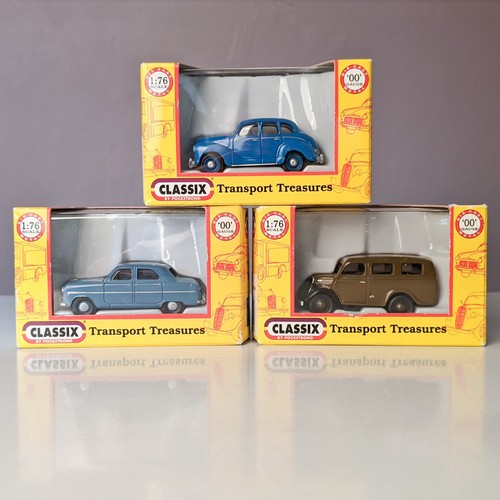 Classix 00 cars - 3x, /